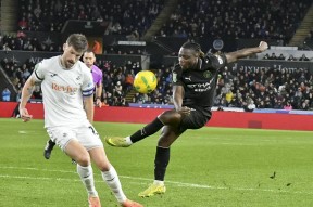 德甲转会期走向成谜；曼城造点机会；压力陡增；年轻球员得到机会(德甲日本球员转会)-开云体育入口